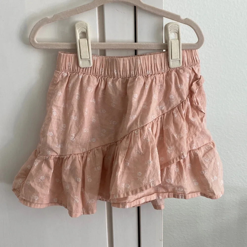 Gap Kids XS (4-5) | ruffle floral skirt